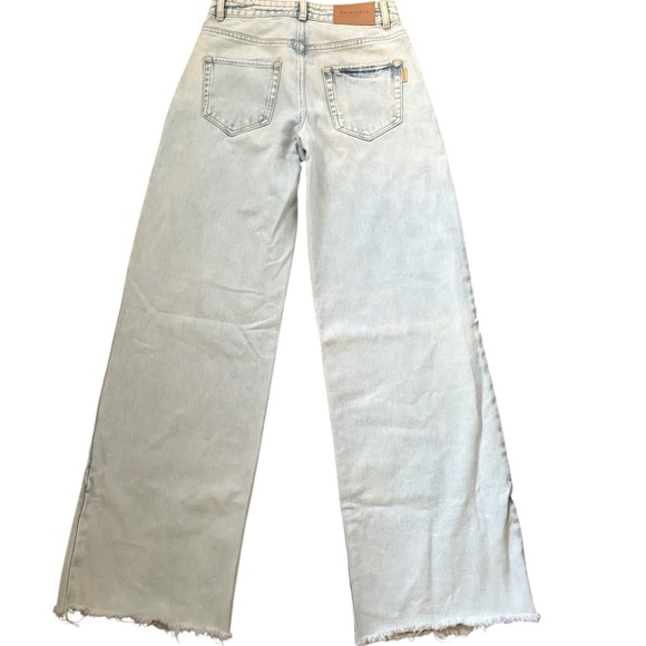 Retrofête Lorena Wide Leg Jean Light Blue Size 23/Waist 26.5